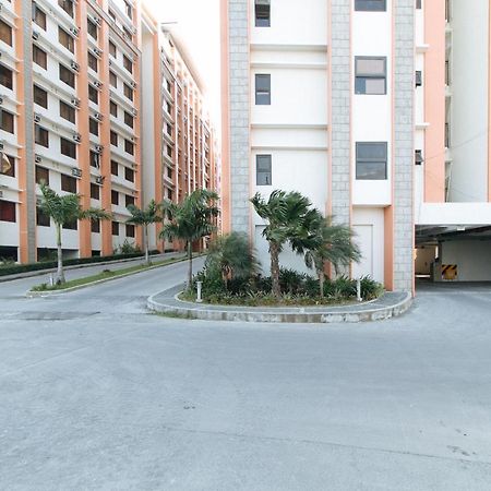 Reddoorz Plus @ Cuarto Verde Staycation Las Pinas Exterior photo
