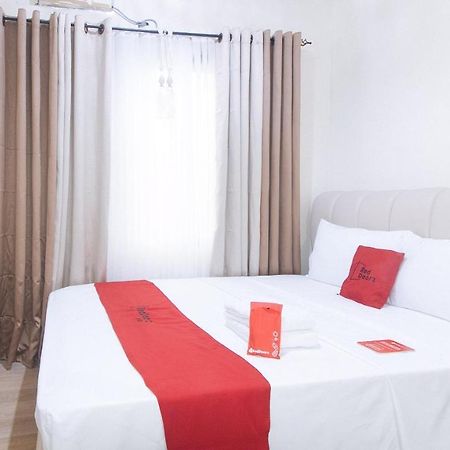 Reddoorz Plus @ Cuarto Verde Staycation Las Pinas Exterior photo