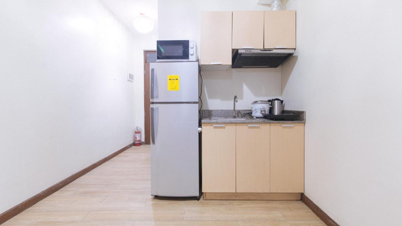 Reddoorz Plus @ Cuarto Verde Staycation Las Pinas Exterior photo