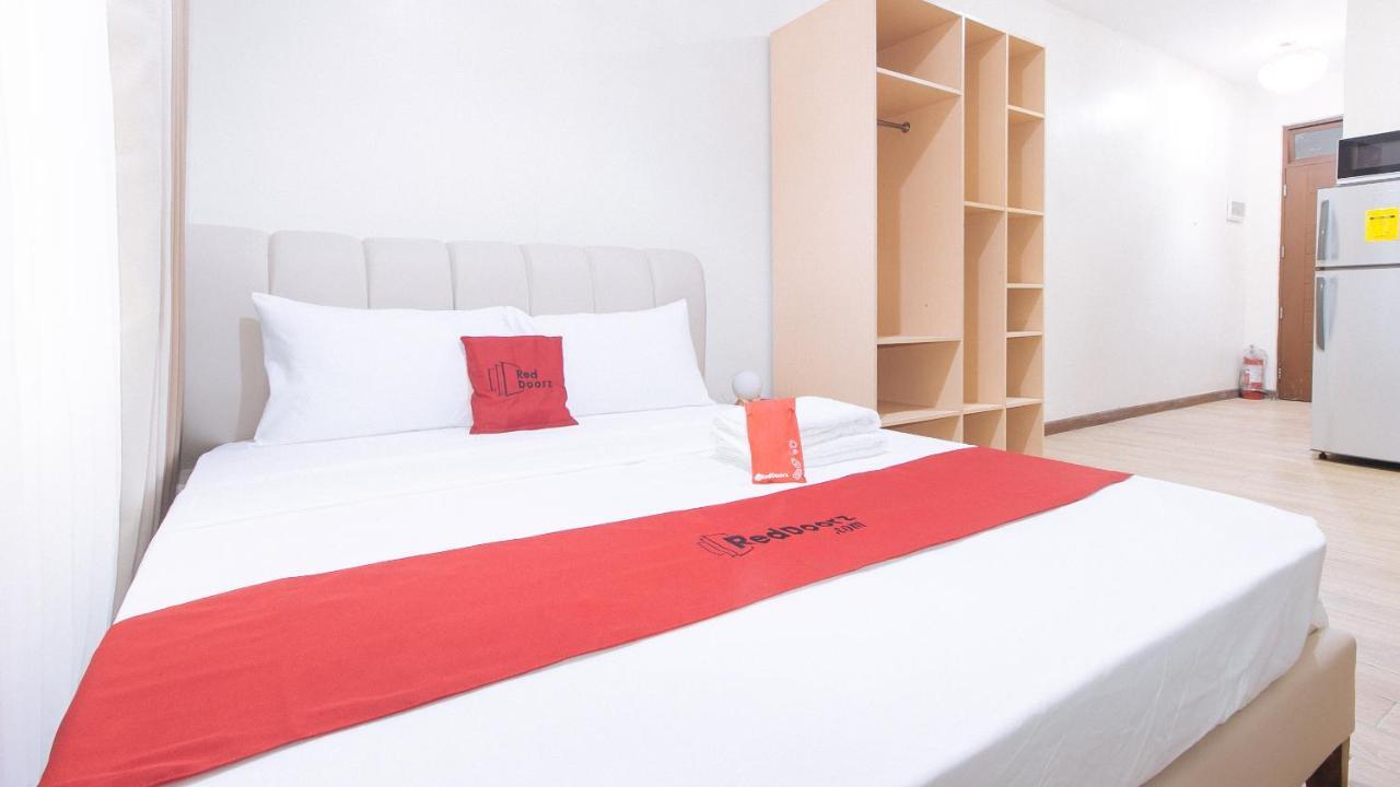 Reddoorz Plus @ Cuarto Verde Staycation Las Pinas Exterior photo