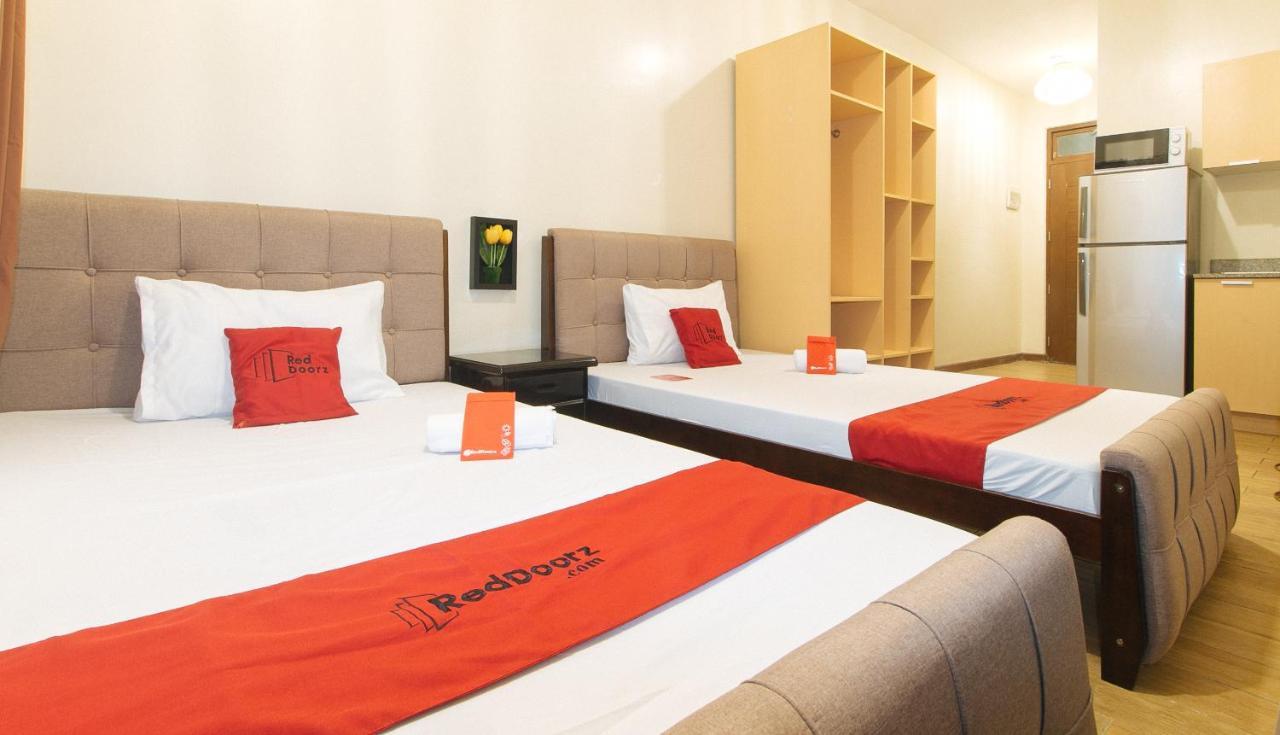 Reddoorz Plus @ Cuarto Verde Staycation Las Pinas Exterior photo