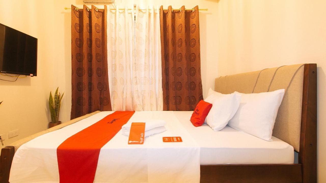 Reddoorz Plus @ Cuarto Verde Staycation Las Pinas Exterior photo